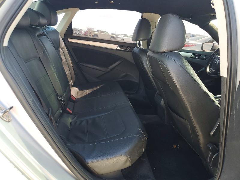2012 Volkswagen Passat მანქანა იყიდება აუქციონზე, vin: 1VWBP7A36CC049595, აუქციონის ნომერი: 51283766