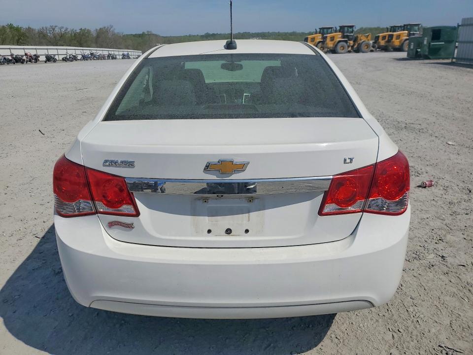 48050526 :رقم المزاد ، 1G1PC5SB9F7125055 vin ، 2015 Chevrolet Cruze مزاد بيع