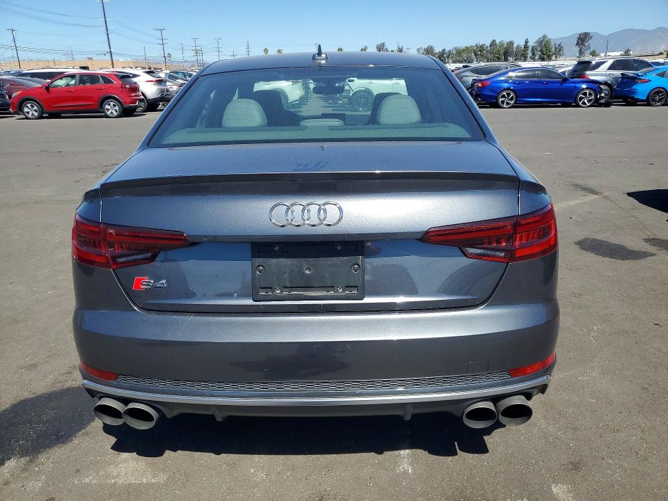 51185876 :رقم المزاد ، WAUA4AF49KA109558 vin ، 2019 Audi S4 مزاد بيع