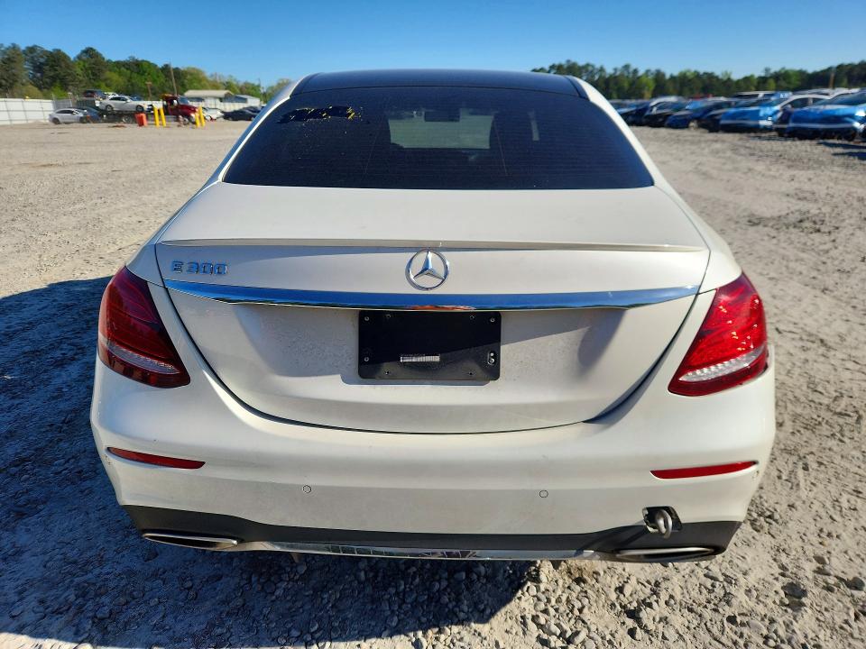 2018 Mercedes-benz E მანქანა იყიდება აუქციონზე, vin: WDDZF4JB5JA351338, აუქციონის ნომერი: 48843756