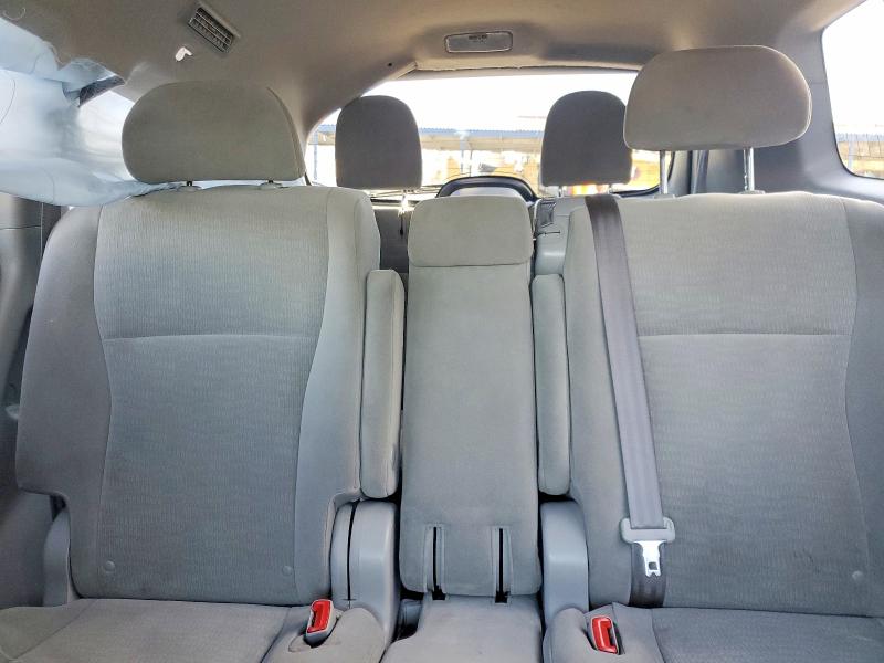 50489626 :رقم المزاد ، 5TDZK3EH8DS132055 vin ، 2013 Toyota Highlander مزاد بيع
