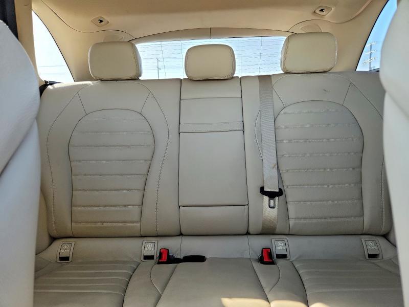 51862036 :رقم المزاد ، WDC0G4KB5HF203549 vin ، 2017 Mercedes-benz Glc مزاد بيع