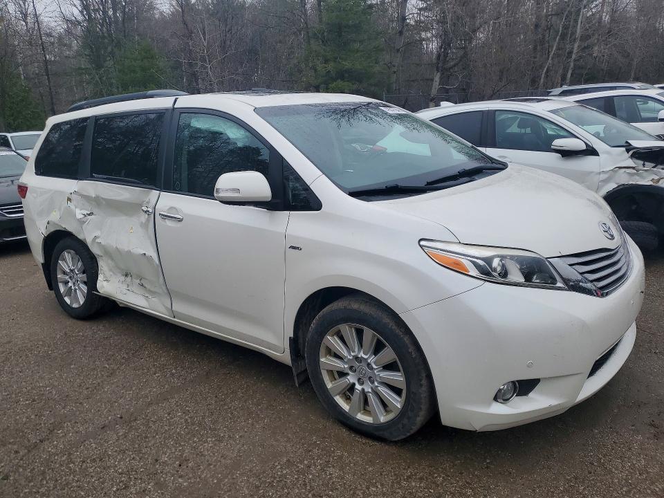 49647946 :رقم المزاد ، 5TDDZ3DC0HS167190 vin ، 2017 Toyota Sienna مزاد بيع