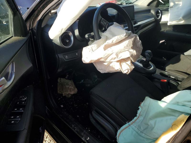 49226616 :رقم المزاد ، 3KPF24AD0NE499359 vin ، 2022 Kia Forte مزاد بيع