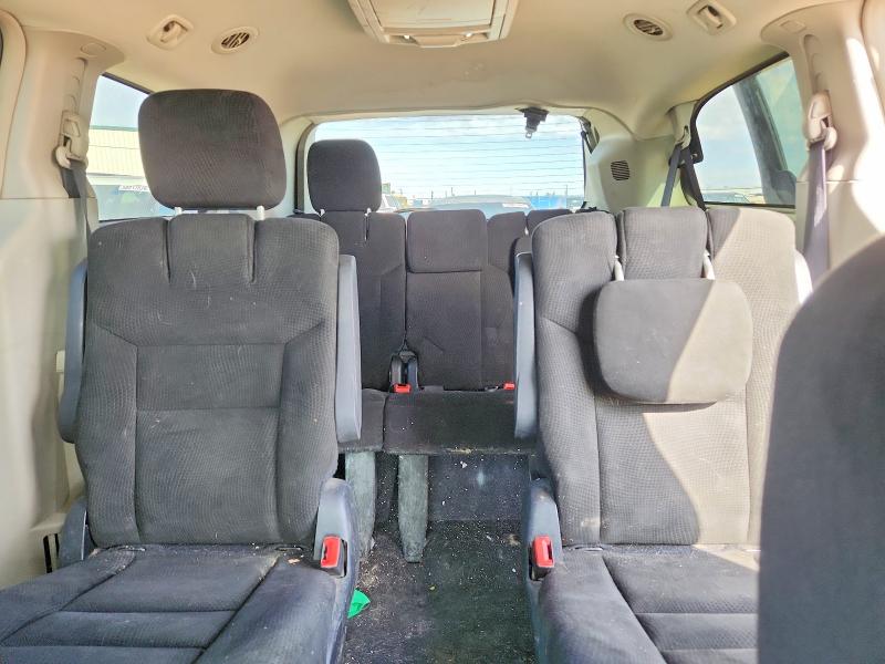 50622186 :رقم المزاد ، 2C4RC1BG2FR707839 vin ، 2015 Chrysler Town & Country مزاد بيع