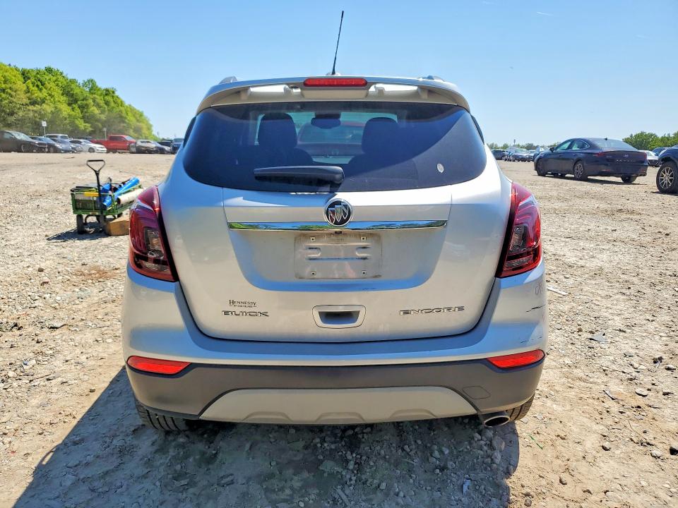 48918976 :رقم المزاد ، KL4CJ1SB8JB575901 vin ، 2018 Buick Encore مزاد بيع