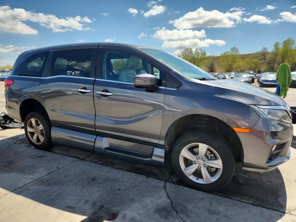 51131466 :رقم المزاد ، 5FNRL6H79LB062523 vin ، 2020 Honda Odyssey مزاد بيع