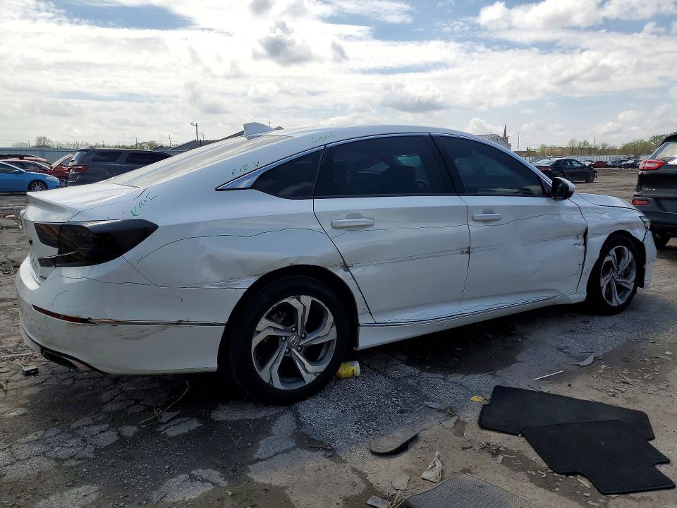 Продажа на аукционе авто 2018 Honda Accord, vin: 1HGCV2F51JA010126, номер лота: 50064346