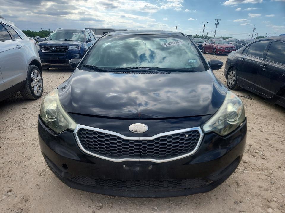 2014 Kia Forte მანქანა იყიდება აუქციონზე, vin: KNAFX4A69E5135940, აუქციონის ნომერი: 48879466