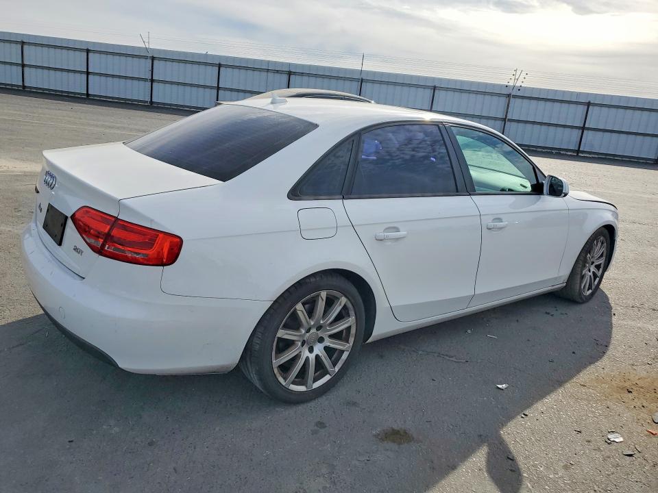 Продажа на аукционе авто 2011 Audi A4, vin: WAUAFAFL1BN008606, номер лота: 49426856