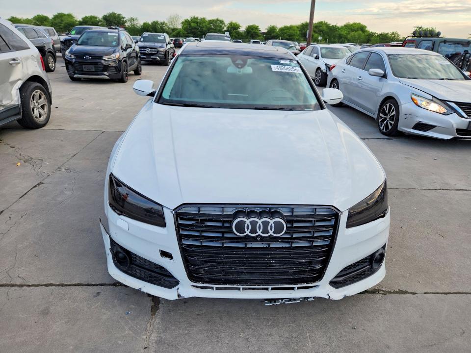 Продаж на аукціоні авто 2017 Audi A8, vin: WAU43AFD3HN016133, номер лоту: 49066356