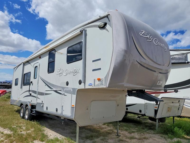 50861016 :رقم المزاد ، 5SFBG2925BE227157 vin ، 2011 Heartland Rv Big Countr مزاد بيع