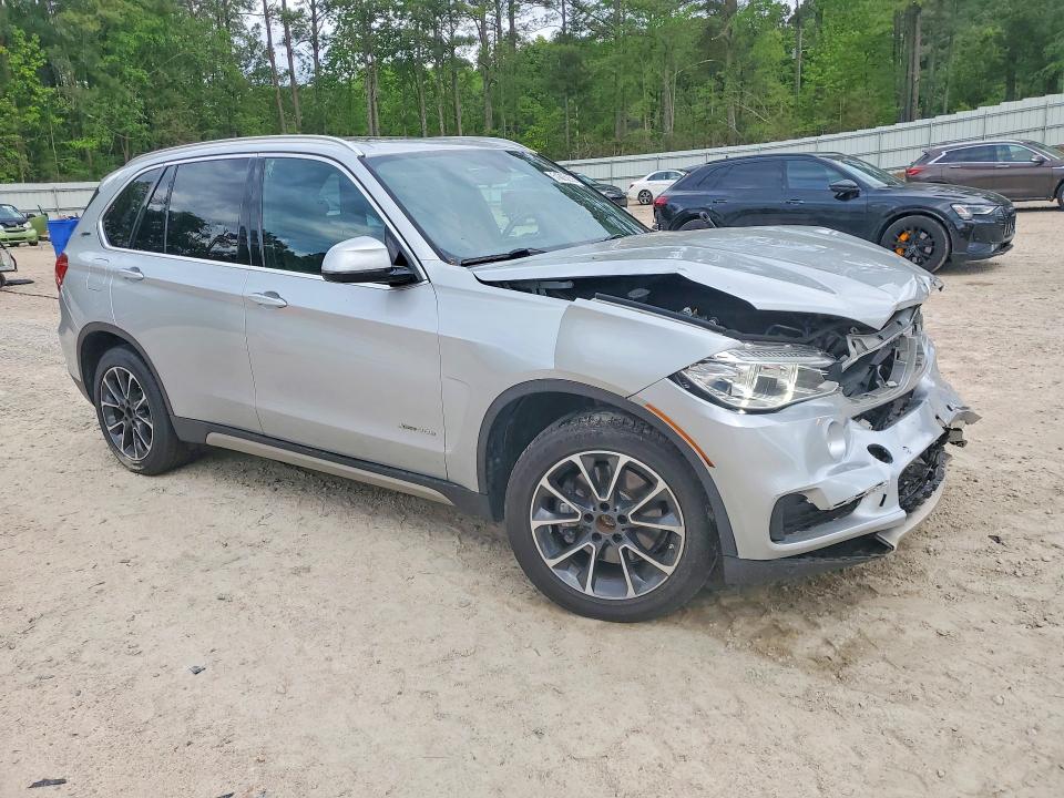 51025856 :رقم المزاد ، 5UXKT0C59J0V98063 vin ، 2018 Bmw X5 مزاد بيع