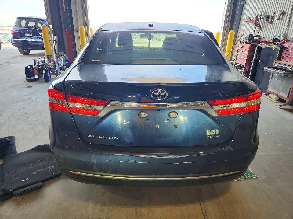 51566426 :رقم المزاد ، 4T1BD1EB4FU044299 vin ، 2015 Toyota Avalon Hybrid مزاد بيع