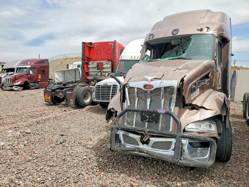 2026 Peterbilt 579 მანქანა იყიდება აუქციონზე, vin: 1XPBD49X9TD790446, აუქციონის ნომერი: 49298336