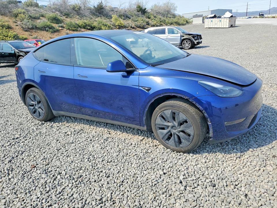 2025 Tesla Model Y მანქანა იყიდება აუქციონზე, vin: 7SAYGDEEXSF243171, აუქციონის ნომერი: 48809556