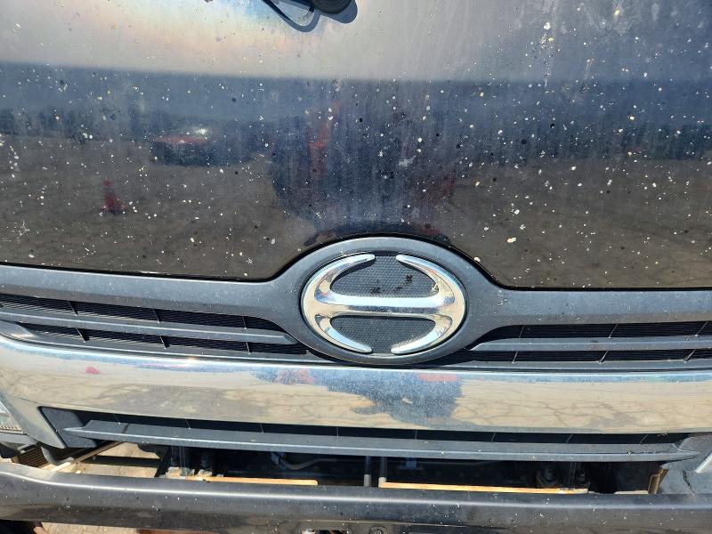 52263846 :رقم المزاد ، JHHSDM2H8HK005371 vin ، 2017 Hino 195 مزاد بيع