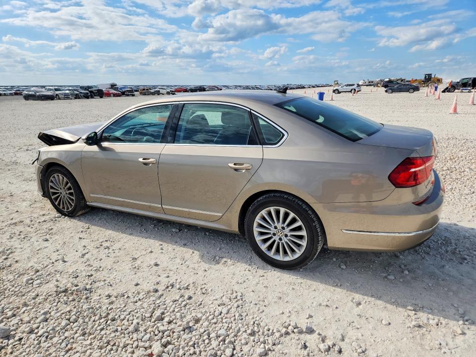 Продажа на аукционе авто 2016 Volkswagen Passat, vin: 1VWBS7A37GC017825, номер лота: 49105036