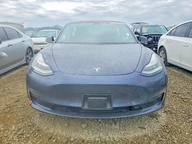 2018 Tesla Model 3 მანქანა იყიდება აუქციონზე, vin: 5YJ3E1EB1JF093290, აუქციონის ნომერი: 48135286