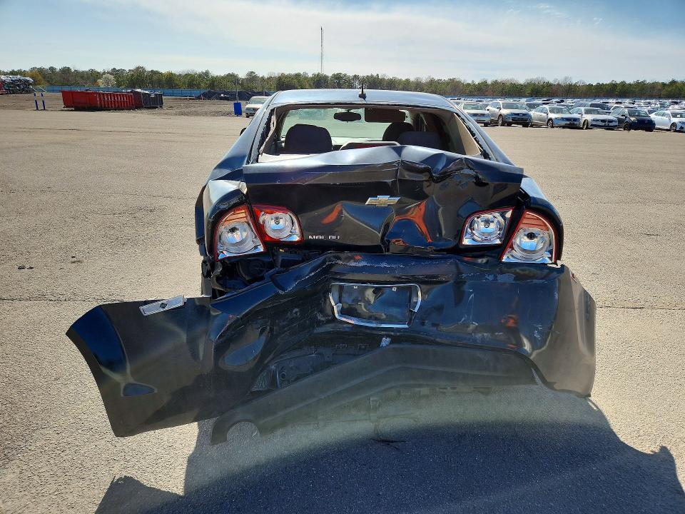 2010 Chevrolet Malibu მანქანა იყიდება აუქციონზე, vin: 1G1ZB5EB2AF182767, აუქციონის ნომერი: 51134226