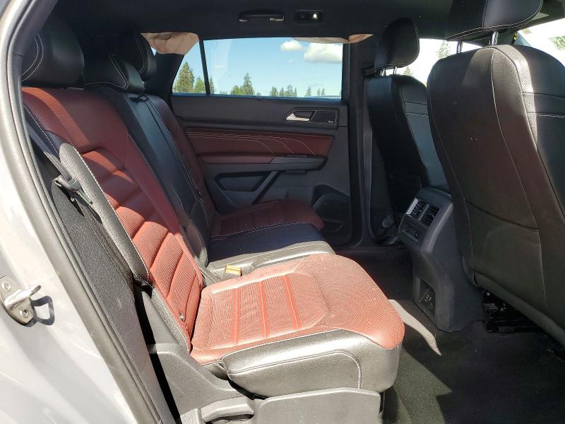 2022 Volkswagen Atlas Cross Sport მანქანა იყიდება აუქციონზე, vin: 1V2FE2CA5NC200713, აუქციონის ნომერი: 48542076