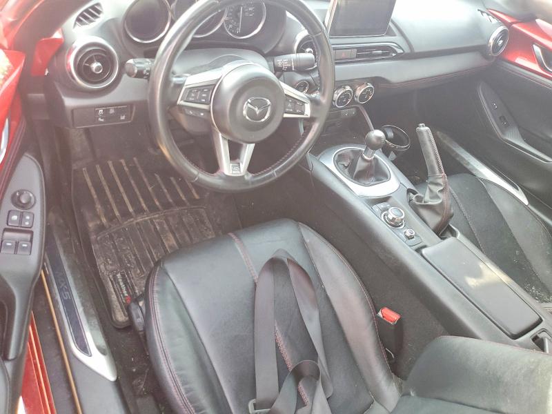 50123486 :رقم المزاد ، JM1NDAD70H0122991 vin ، 2017 Mazda Mx-5 Miata مزاد بيع