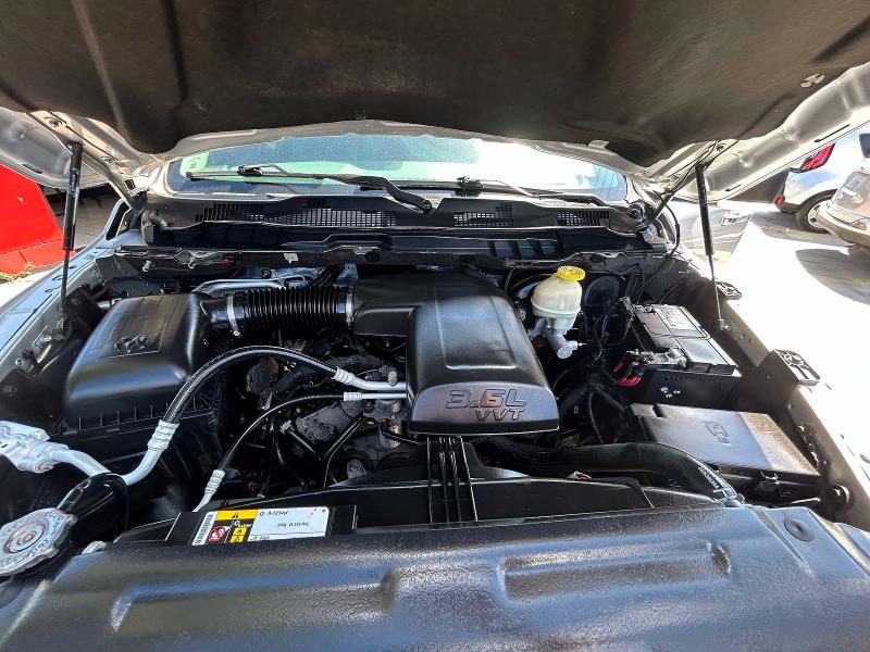Продаж на аукціоні авто 2018 Ram 1500, vin: 3C6RR7LG3JG203497, номер лоту: 50609396