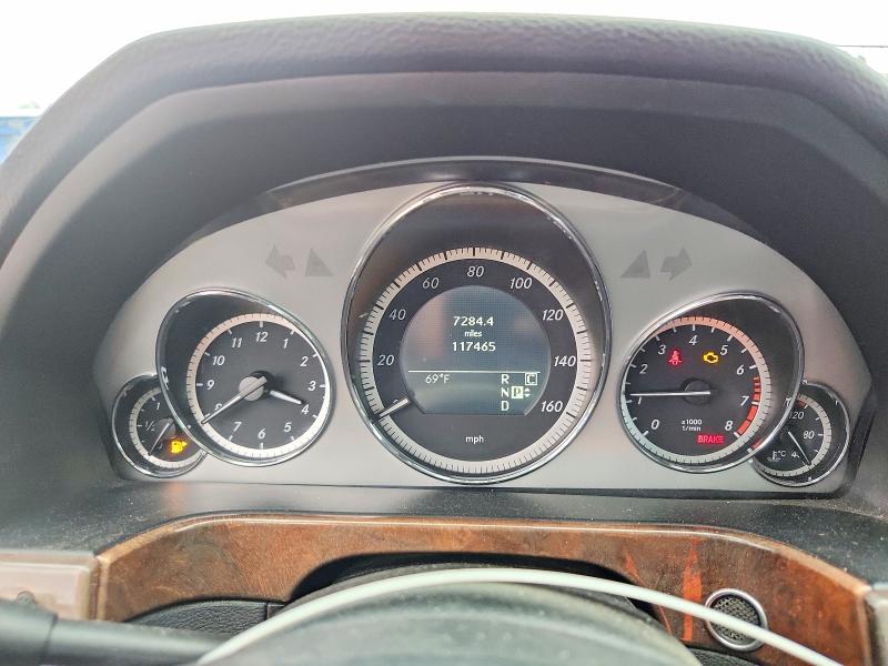 2010 Mercedes-benz E მანქანა იყიდება აუქციონზე, vin: WDDHF5GB1AA194304, აუქციონის ნომერი: 48466466