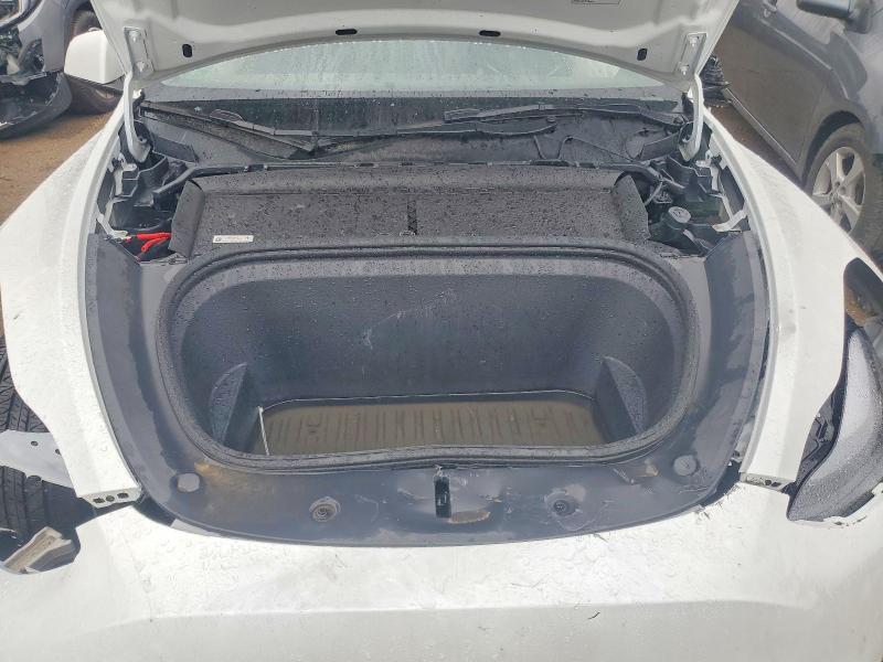 Продажа на аукционе авто 2023 Tesla Model Y, vin: 7SAYGDEEXPF809921, номер лота: 49327046