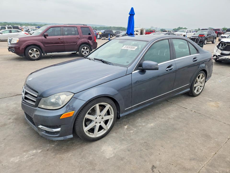 51650886 :رقم المزاد ، WDDGF8AB6EG235373 vin ، 2014 Mercedes Benz C مزاد بيع