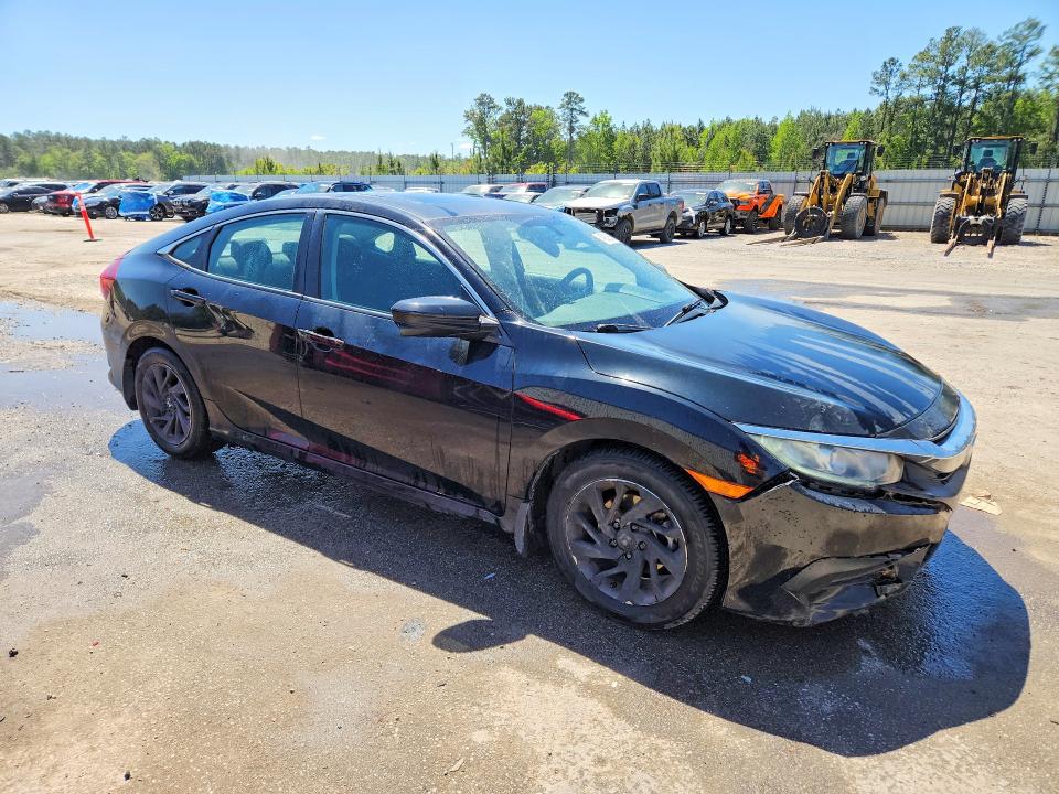 49339556 :رقم المزاد ، 19XFC2F70GE061948 vin ، 2016 Honda Civic مزاد بيع