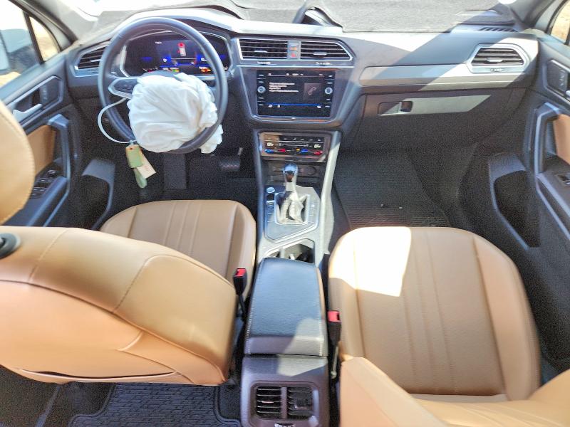Продажа на аукционе авто 2022 Volkswagen Tiguan, vin: 3VV3B7AX1NM147011, номер лота: 49066366