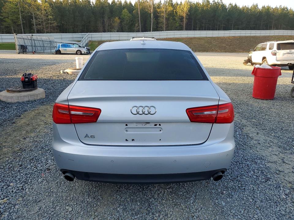 48599726 :رقم المزاد ، WAUGFAFC6EN032222 vin ، 2014 Audi A6 مزاد بيع