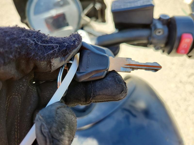 49939626 :رقم المزاد ، SMTL10UL7PTBG9441 vin ، 2023 Triumph Motorcycle Trident 660 مزاد بيع