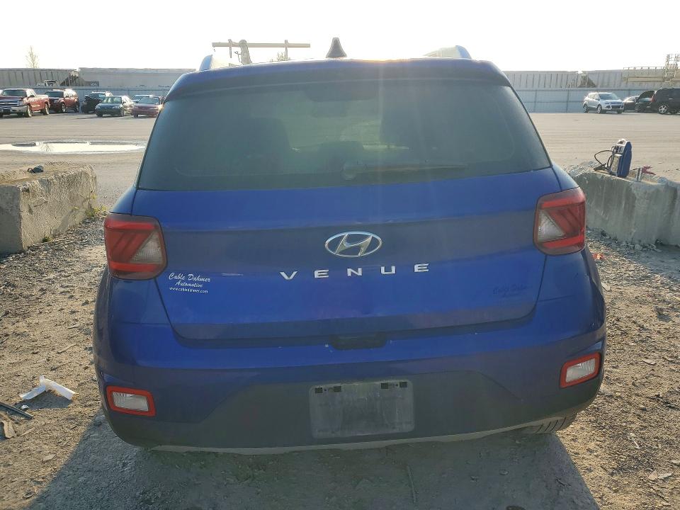 Продажа на аукционе авто 2021 Hyundai Venue, vin: KMHRC8A3XMU082934, номер лота: 47975366