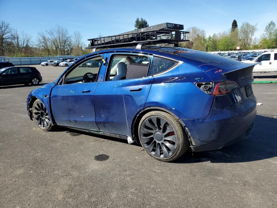 Продаж на аукціоні авто 2023 Tesla Model Y, vin: 7SAYGDEF0PF705639, номер лоту: 48951606