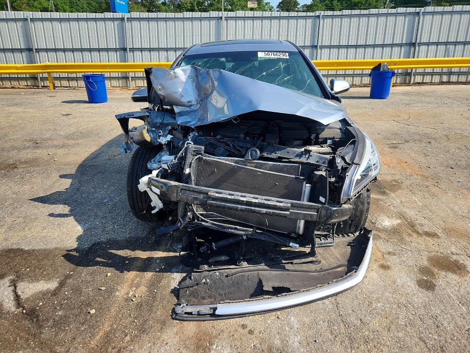 Продажа на аукционе авто 2017 Hyundai Sonata, vin: 5NPE34AF3HH473557, номер лота: 50766296