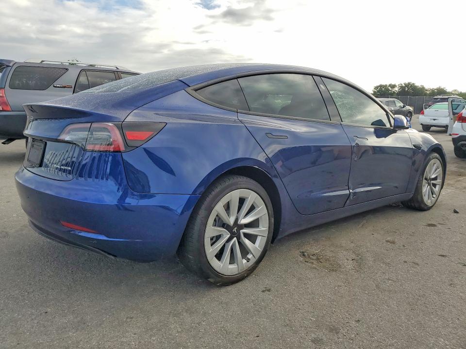 Продаж на аукціоні авто 2022 Tesla Model 3, vin: 5YJ3E1EB0NF205258, номер лоту: 51339126