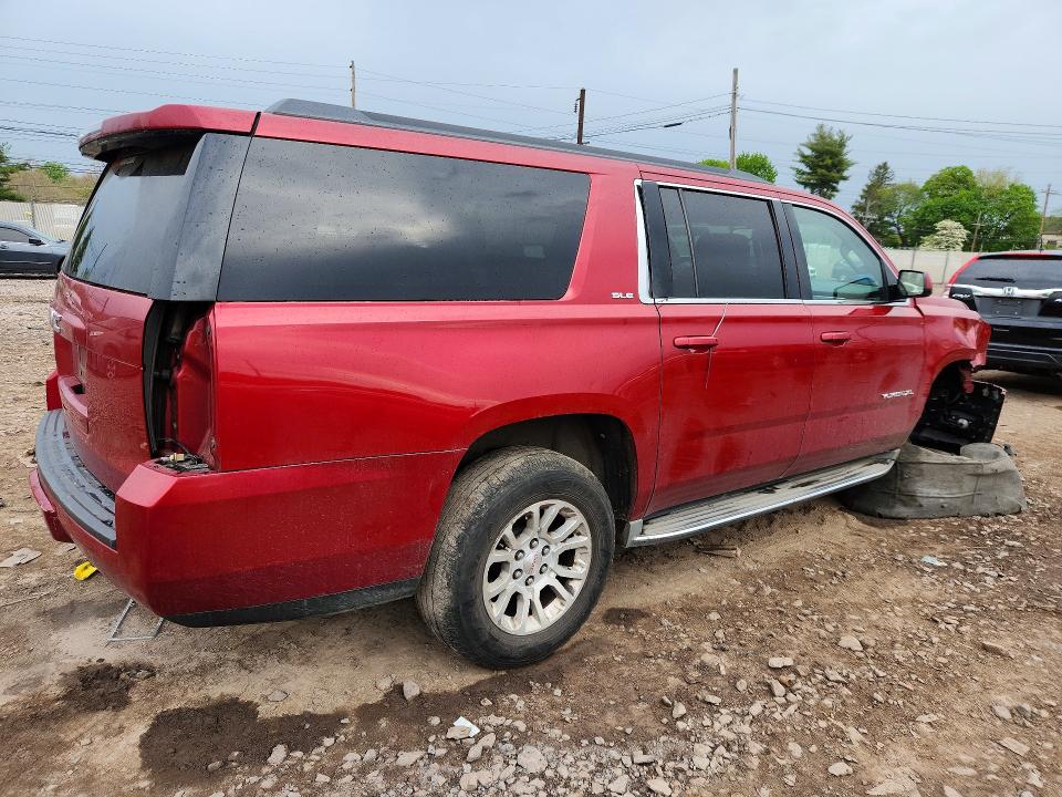 50585996 :رقم المزاد ، 1GKS2GKC1FR187471 vin ، 2015 Gmc Yukon Xl مزاد بيع