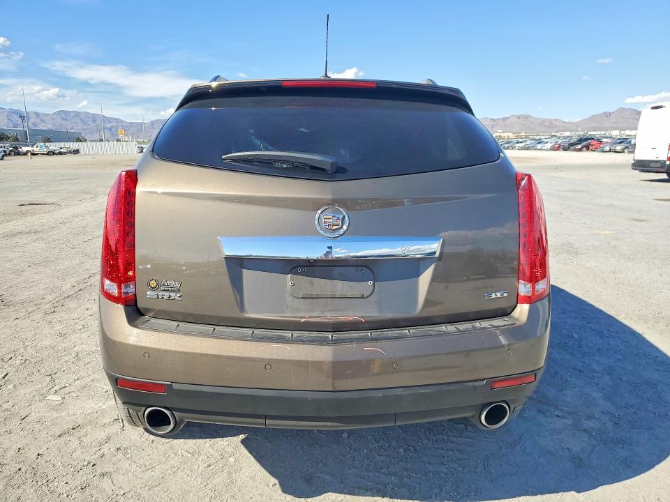 2015 Cadillac Srx მანქანა იყიდება აუქციონზე, vin: 3GYFNBE36FS515865, აუქციონის ნომერი: 49636806