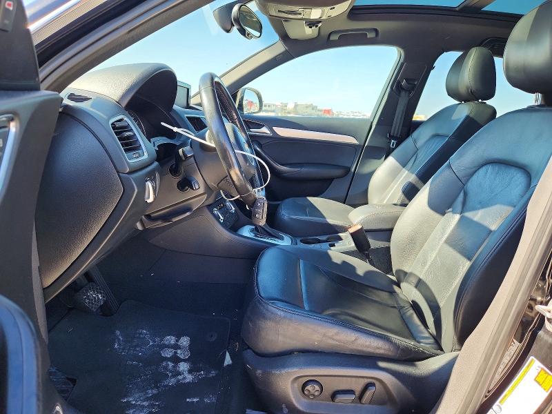 Продажа на аукционе авто 2015 Audi Q3, vin: WA1GFCFS9FR007700, номер лота: 48854446