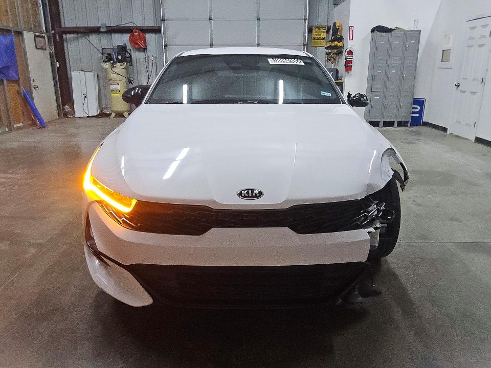 2021 Kia K5 მანქანა იყიდება აუქციონზე, vin: 5XXG64J28MG034079, აუქციონის ნომერი: 48094906