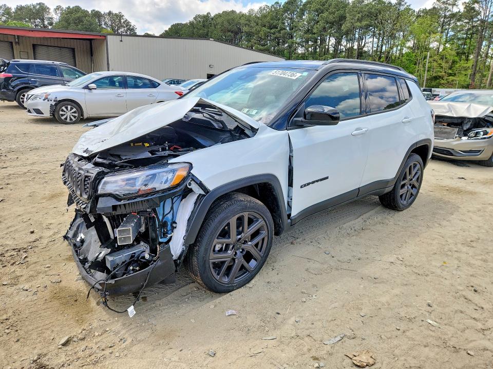 Auction sale of the 2026 Jeep Compass, vin: 3C4NJDCN8TT165352, lot number: 51704736