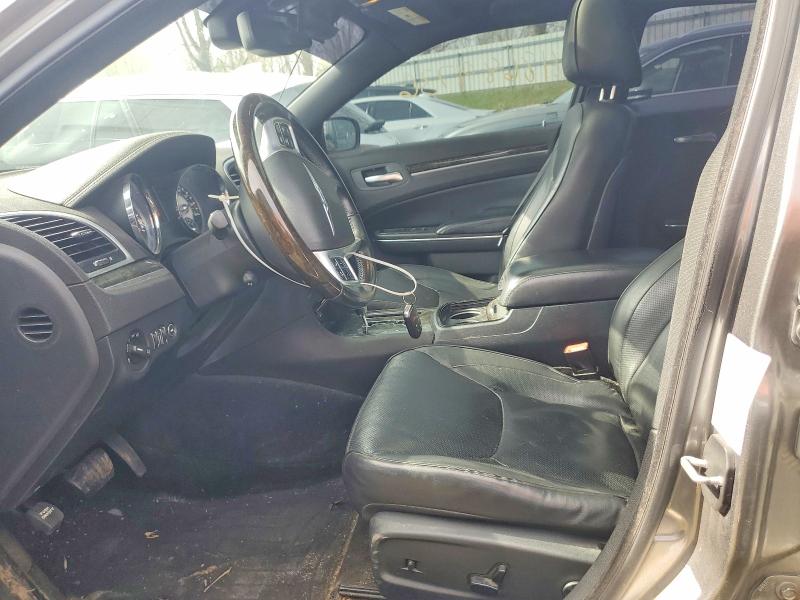 48689736 :رقم المزاد ، 2C3CA6CT1BH612732 vin ، 2011 Chrysler 300c مزاد بيع