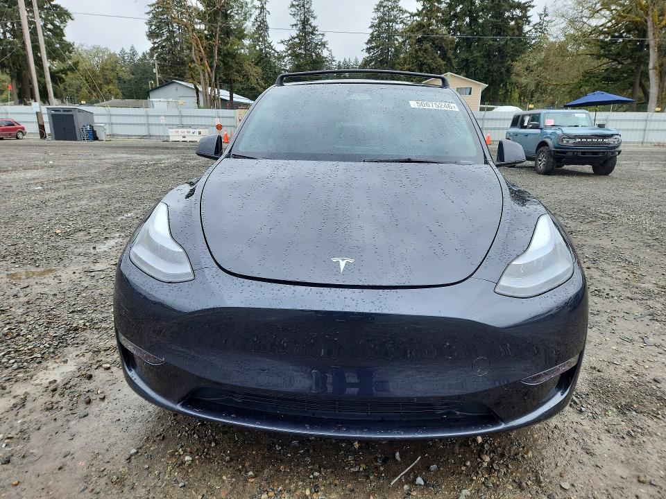 Продажа на аукционе авто 2024 Tesla Model Y, vin: 7SAYGDEE6RF013881, номер лота: 50675246