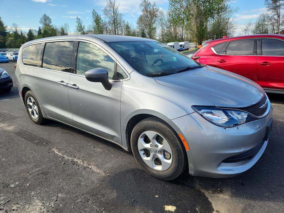 2017 Chrysler Pacifica მანქანა იყიდება აუქციონზე, vin: 2C4RC1CG8HR628760, აუქციონის ნომერი: 49786476
