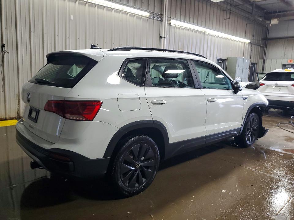 Aukcja sprzedaży 2022 Volkswagen Taos, vin: 3VVDX7B2XNM011369, numer aukcji: 49816586