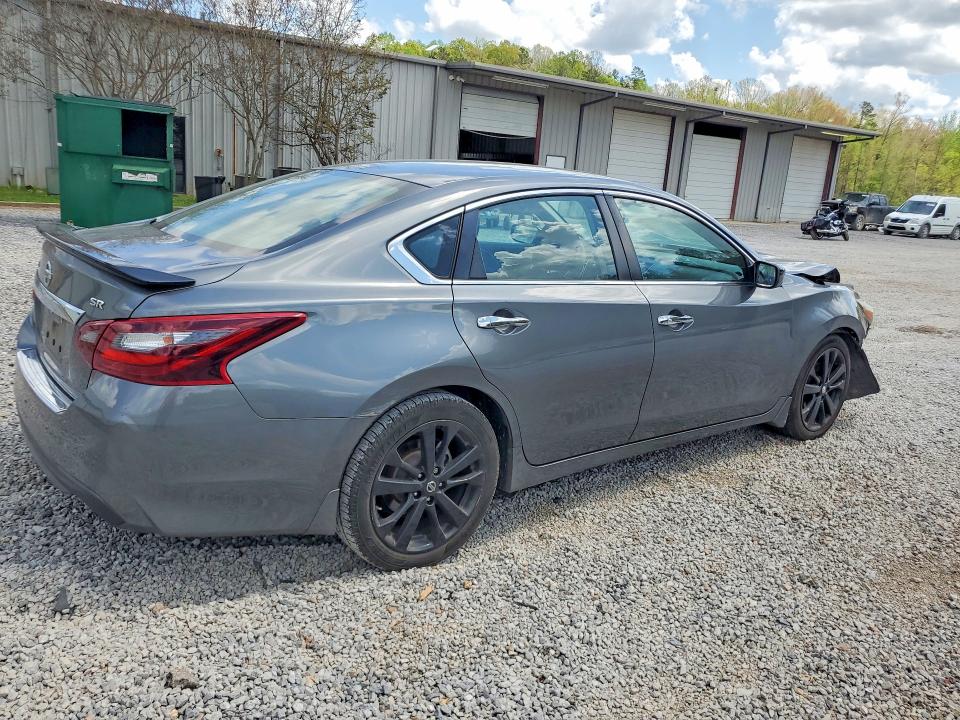 2017 Nissan Altima მანქანა იყიდება აუქციონზე, vin: 1N4AL3AP5HC264498, აუქციონის ნომერი: 48401876