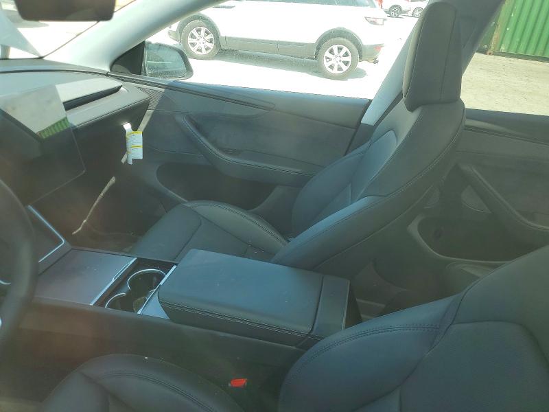 50958026 :رقم المزاد ، 7SAYGDED2TF421843 vin ، 2026 Tesla Model Y مزاد بيع