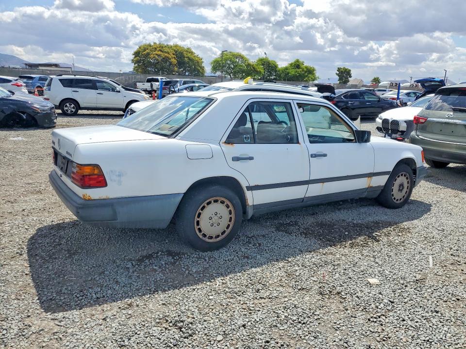 Продажа на аукционе авто 1987 Mercedes-benz 300, vin: WDBEB33D3HA503882, номер лота: 51378226